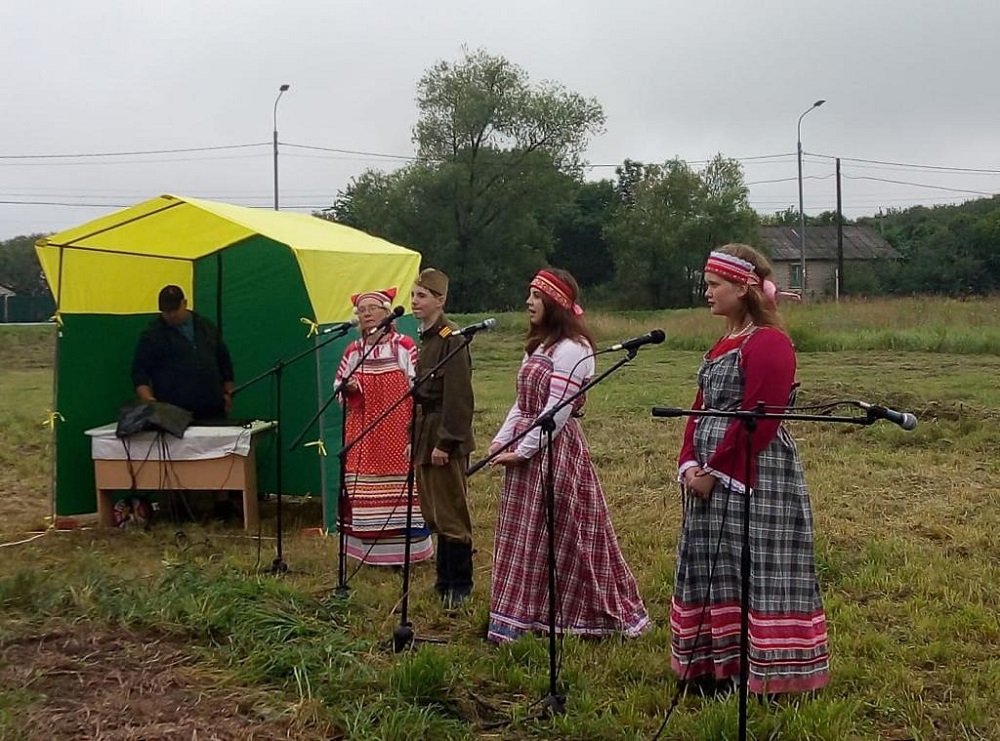 Приходской праздник, посвященный Дню Крещения Руси.